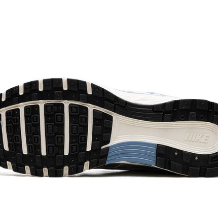 Nike P-6000 „Metallic Silver Aegean Storm“