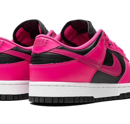 Nike Dunk Low WMNS "Fierce Pink/Black"