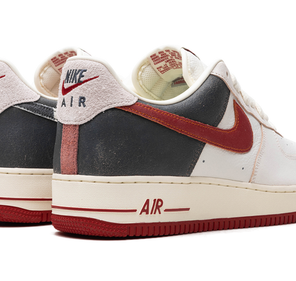 Nike Air Force 1 Low "Chicago"
