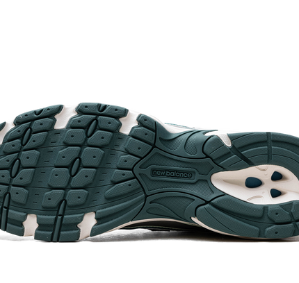 New Balance 740 "White / Marsh Green"