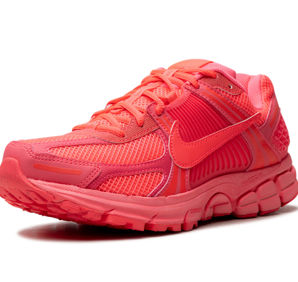 Nike Zoom Vomero 5 "Hot Punch"