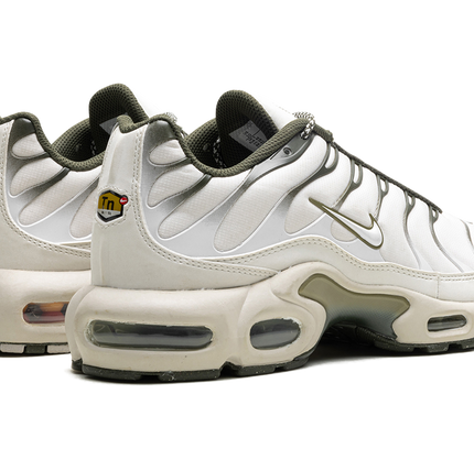 Nike Air Max Plus "Phantom Neutral Olive"