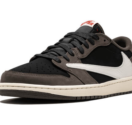 Air Jordan 1 Low „Travis Scott – Mocha“