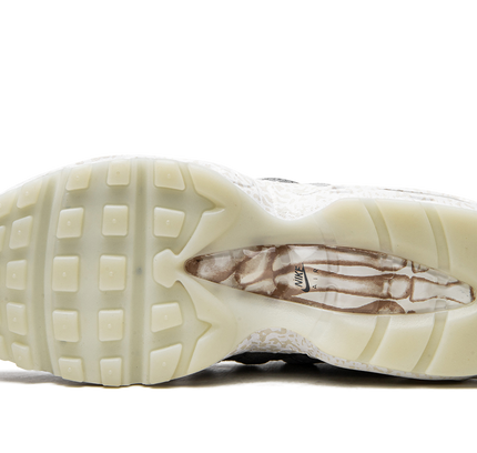 Nike Air Max 95 QS "Light Bone-Glow in the Dark"