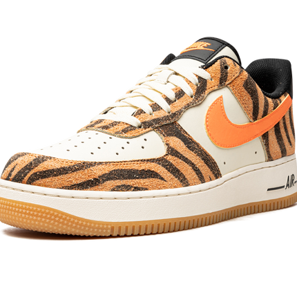 Nike Air Force 1 '07 PRM "Daktari Stripes"