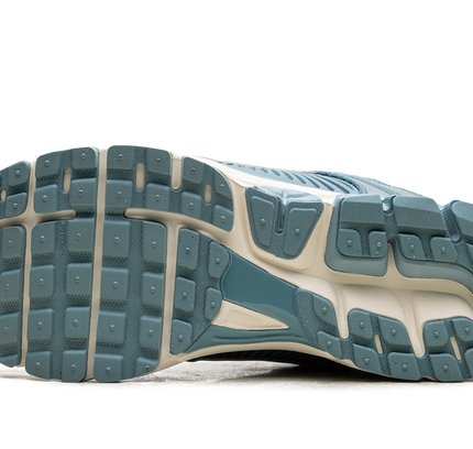 Nike Zoom Vomero 5 "Denim Turquoise"