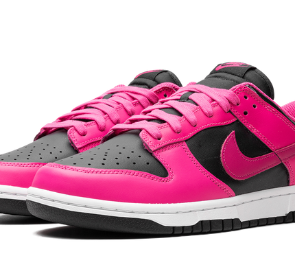 Nike Dunk Low WMNS "Fierce Pink/Black"
