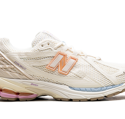 New Balance 1906R "Pink Sugar"