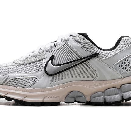 Nike Zoom Vomero 5 WMNS "Pure Platinum"