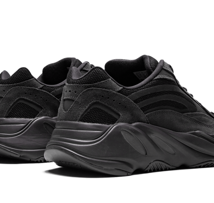 Yeezy Boost 700 V2 "Vanta"