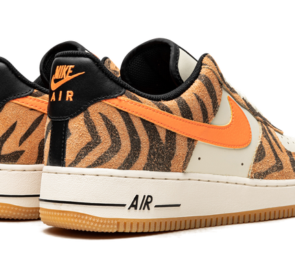 Nike Air Force 1 '07 PRM "Daktari Stripes"