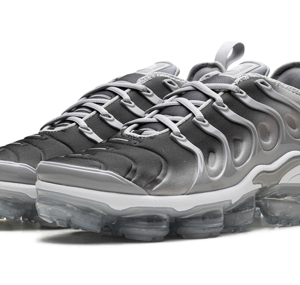 Nike Air Vapormax Plus "Silver Gradient"