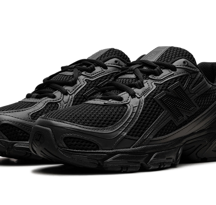 New Balance 740 "Triple Black"