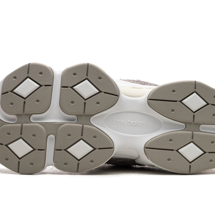 New Balance 9060 "Grey / White"