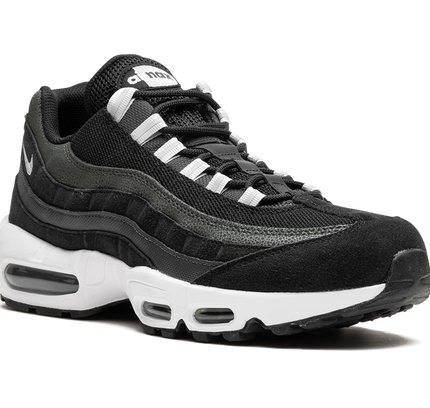 Nike Air Max 95 "Black / Pure Platinum"