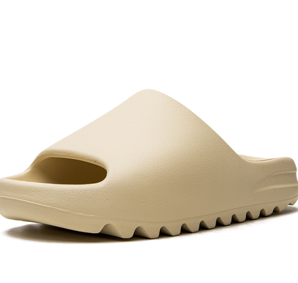 Yeezy Slide "Bone 2022"