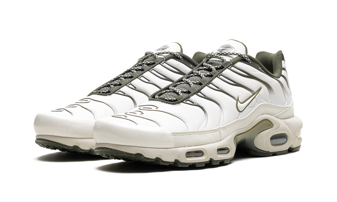 Nike Air Max Plus "Phantom Neutral Olive"