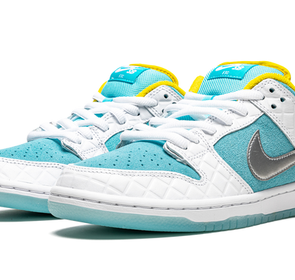 Nike Dunk SB Low "FTC Lagoon Pulse"