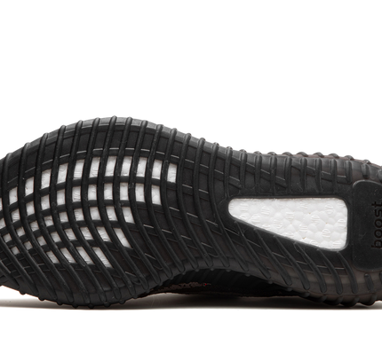 Yeezy 350 „Carbon Beluga“