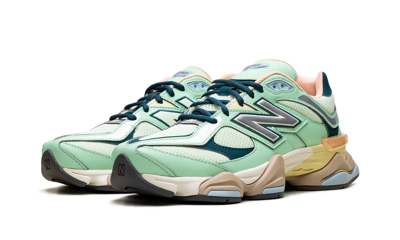 New Balance 9060 „Sweetgrass Deep Ocean“