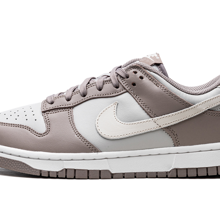Nike Dunk Low WMNS "Moon Fossil"