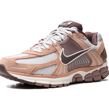 Nike Zoom Vomero 5 "Dusted Clay"