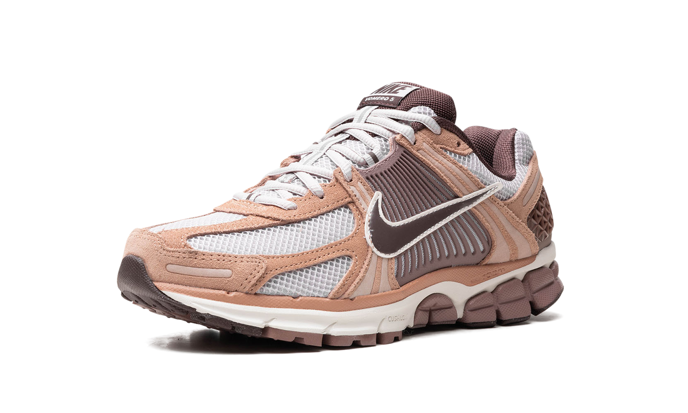 Nike Zoom Vomero 5 "Dusted Clay"