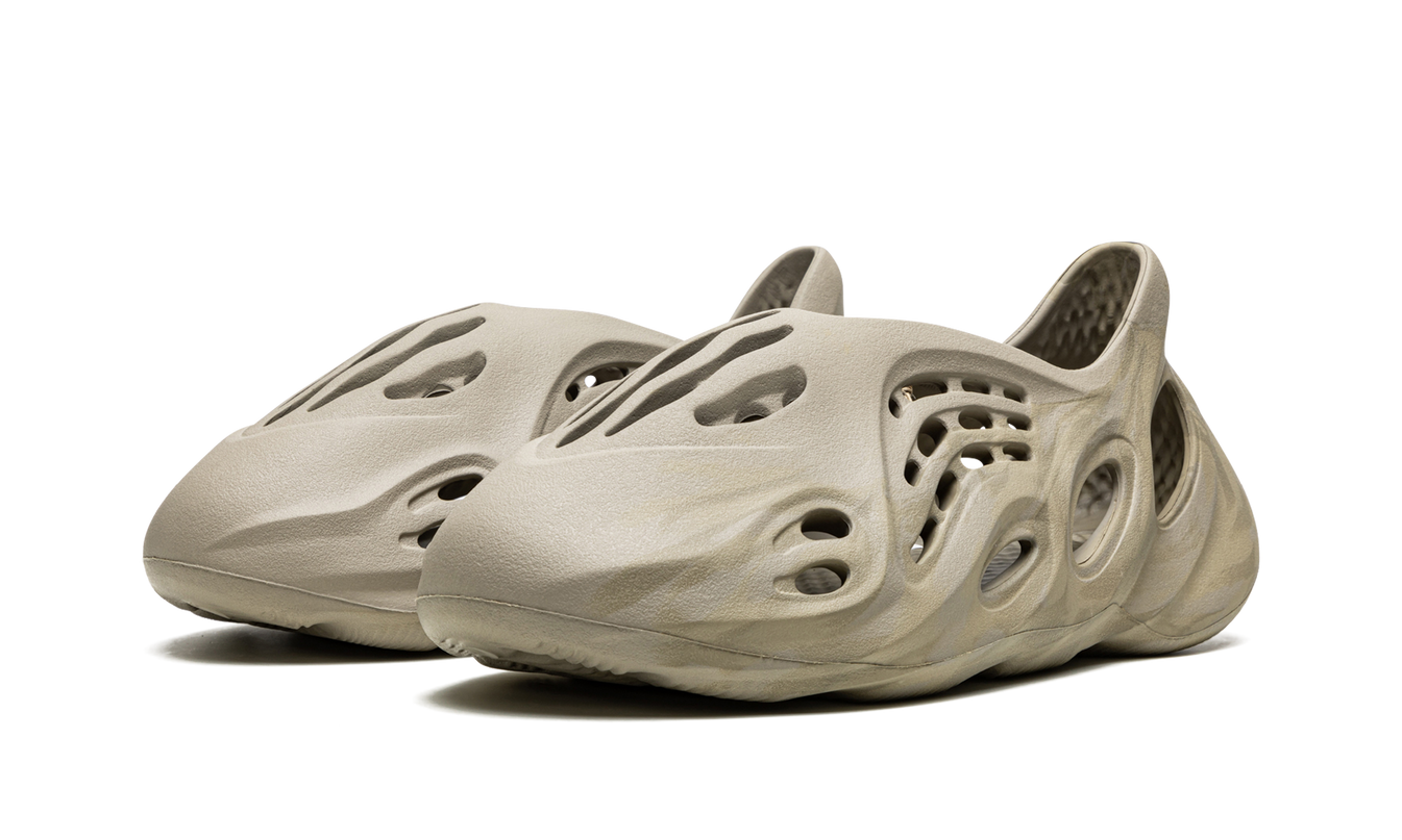 Yeezy Foam Runner "Stone Sage"