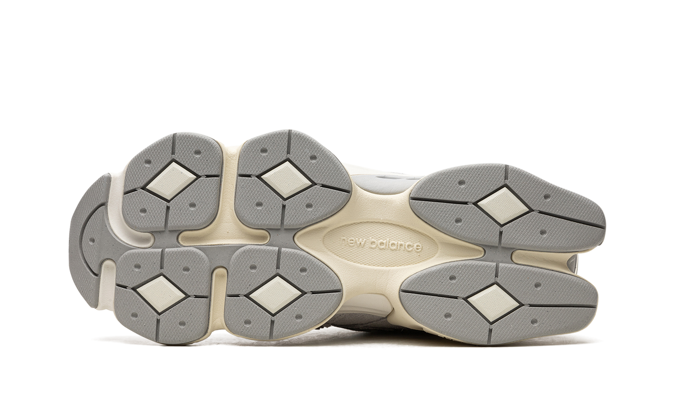 New Balance 9060 "Quartz Grey"