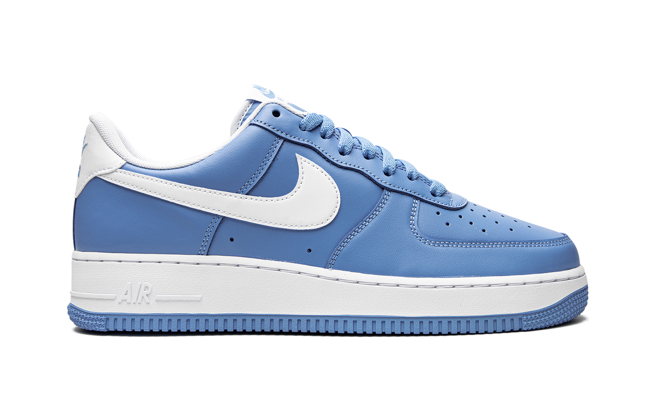 Nike Air Force 1 '07 "UNC"