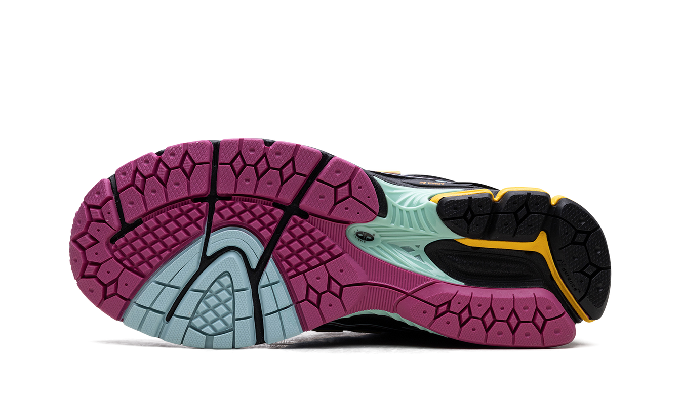 New Balance 1906 "Black/Pink"