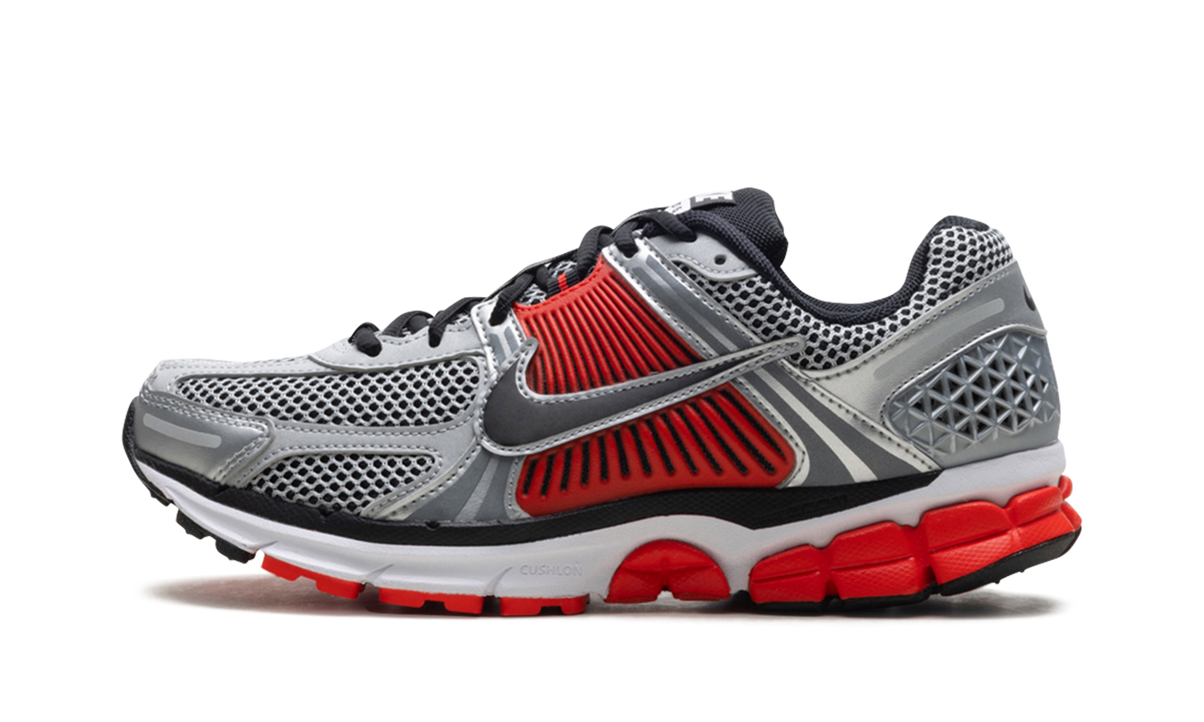 Nike Zoom Vomero 5 "metallic silver black"