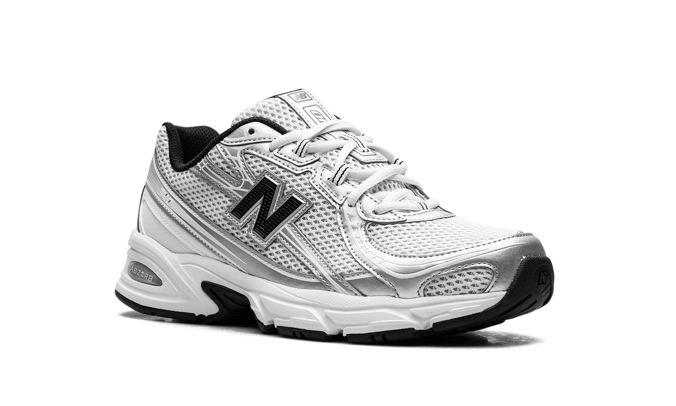 New Balance 740 "White Silver Metallic Navy"