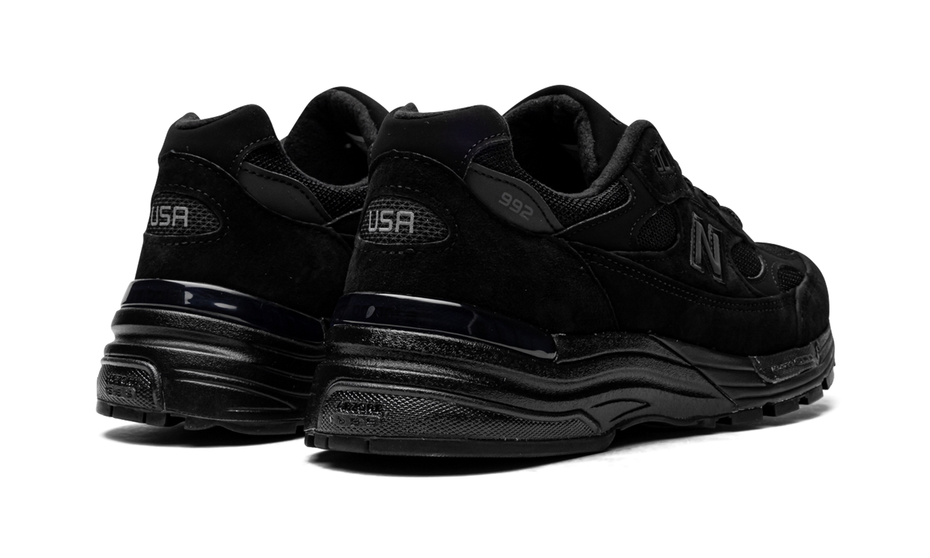 New Balance 992 "Triple Black"