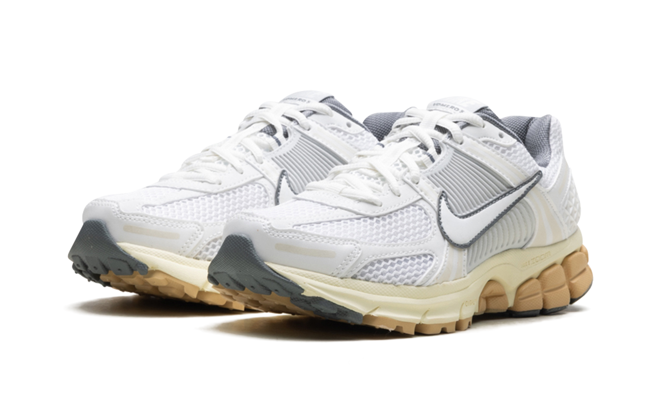 Nike Zoom Vomero 5 WMNS "Summit White Pure Platinum"