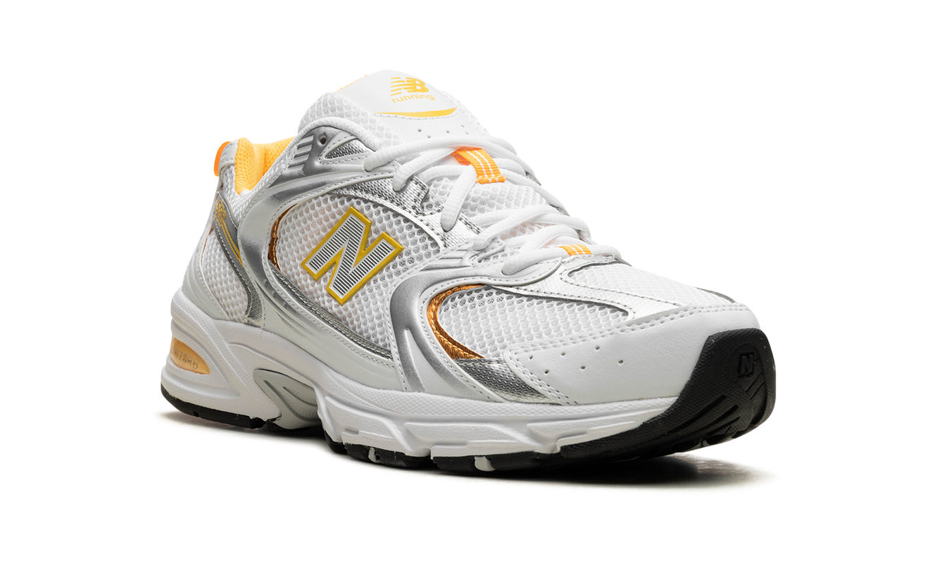 New Balance 530 "White Vibrant Apricot Silver Metallic"