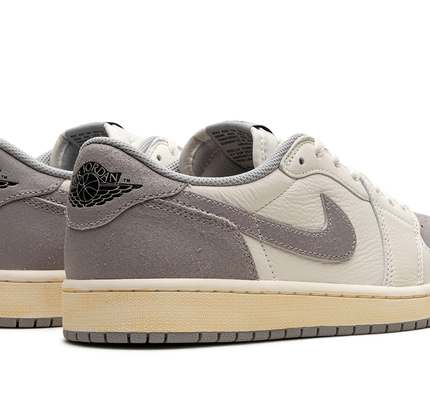 Air Jordan 1 Low EX "Atmosphere Grey"