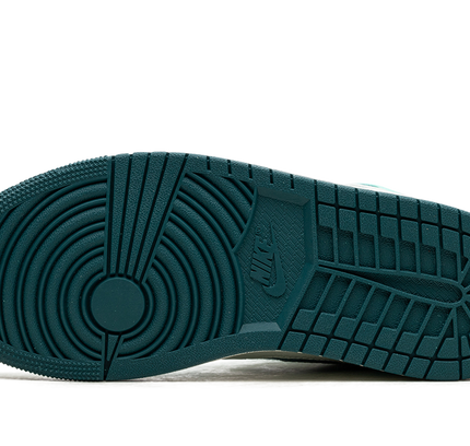 Air Jordan 1 MID SE WMNS "Bleached Turquoise"