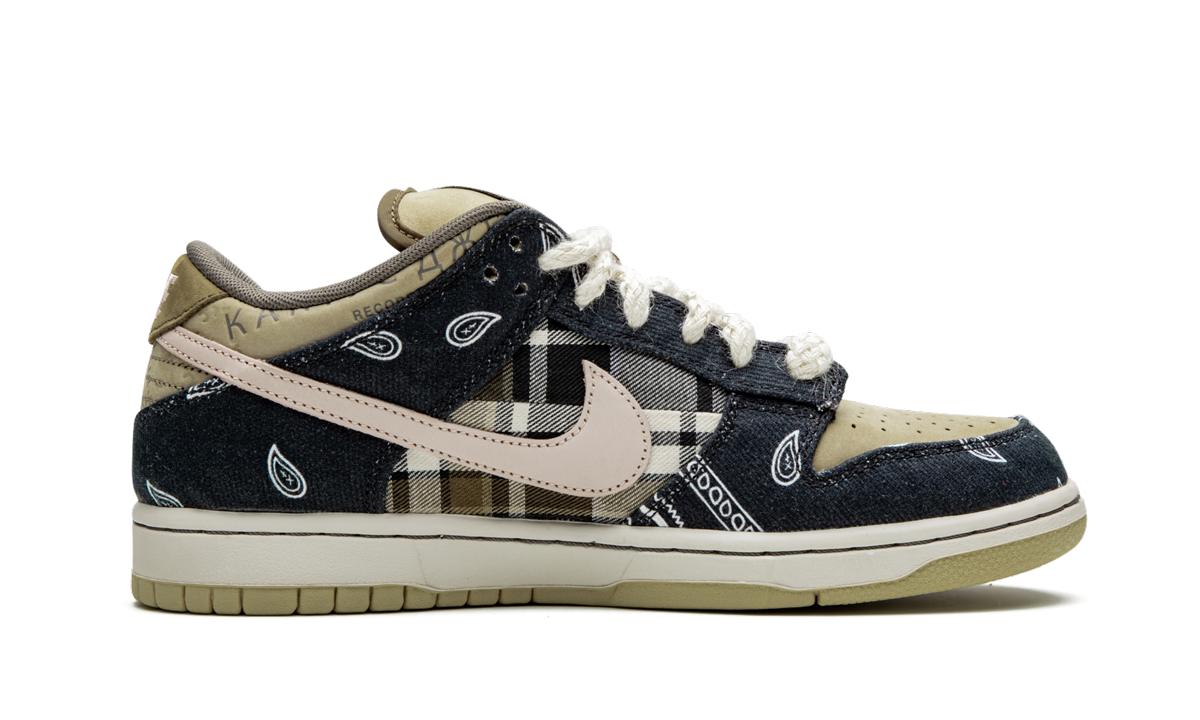 Nike SB Dunk Low "Travis Scott"