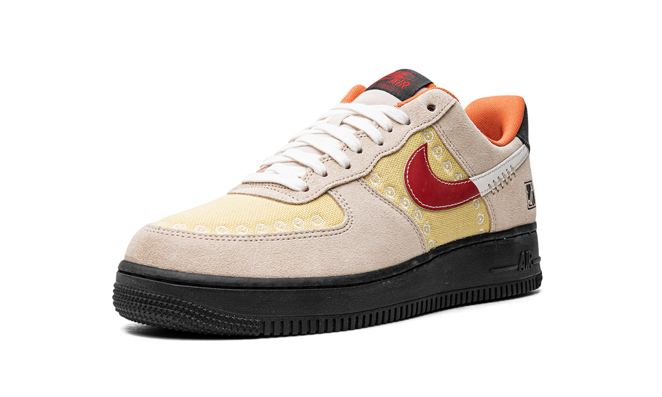 Nike Air Force 1 Low "Somos Familia"