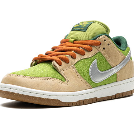 Nike Dunk SB Low "Escargot"