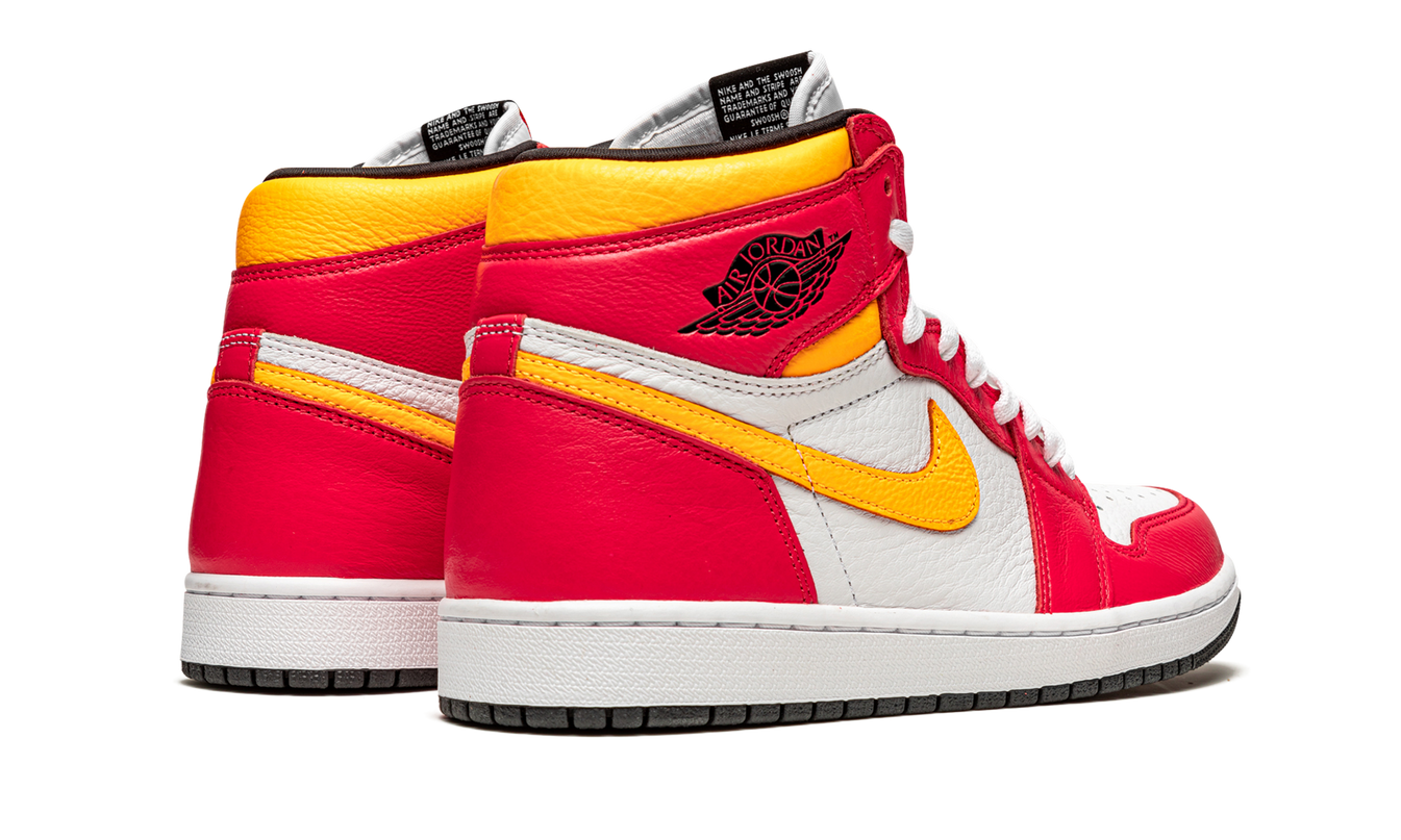 Air Jordan 1 High OG "Light Fusion Red"