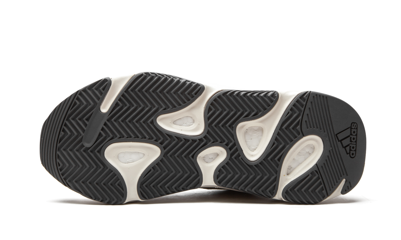 Yeezy Boost 700 V2 „Creme“