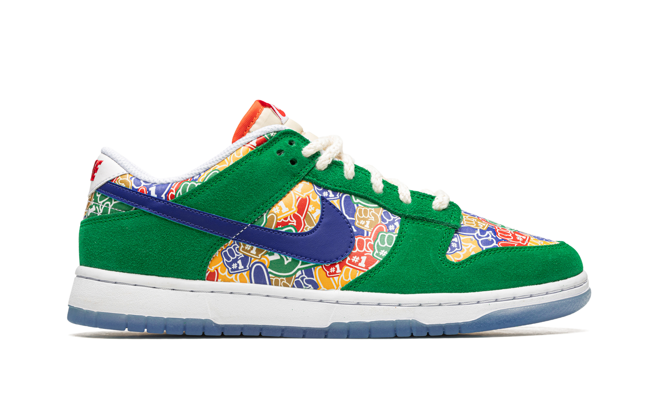 Nike Dunk Low "Foam Finger"