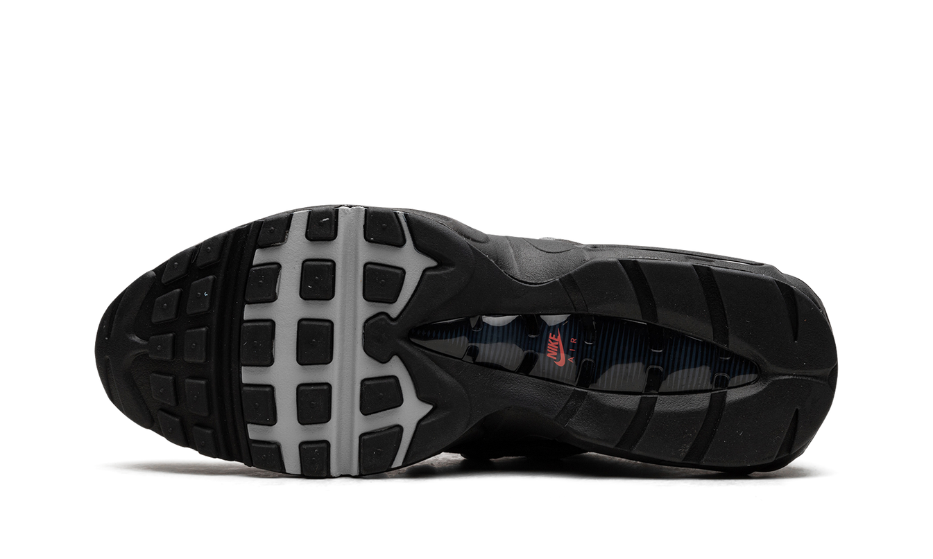 Nike Air Max 95 "Track Red"