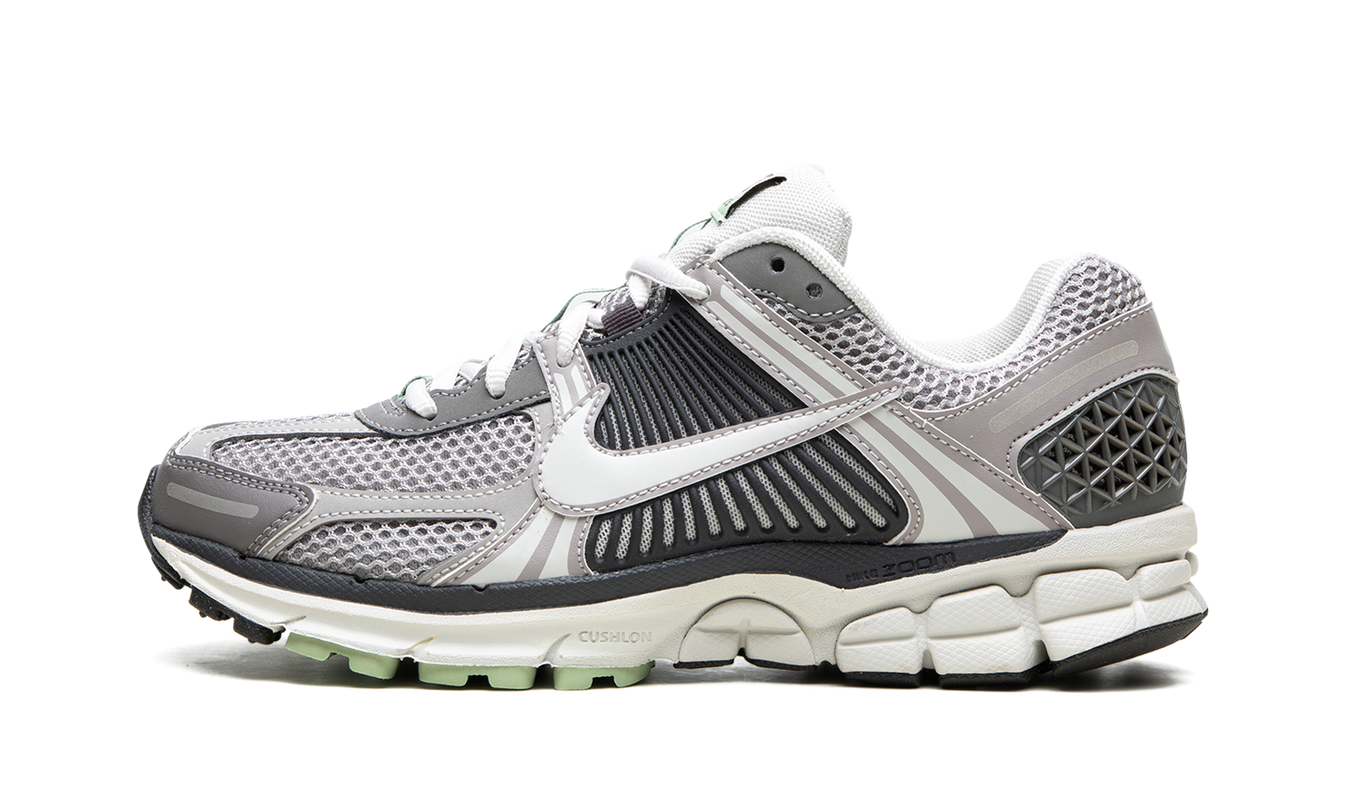 Nike Zoom Vomero 5 WMNS "Cobblestone"
