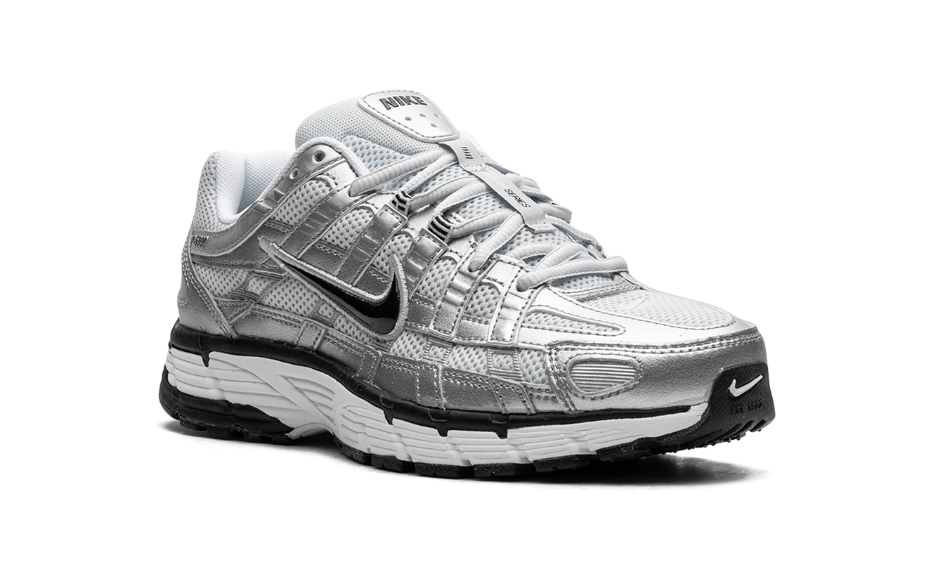 Nike P-6000 WMNS "Metallic Silver"