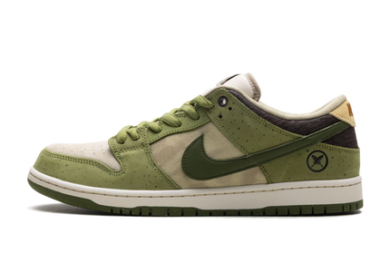 Nike SB Dunk Low 