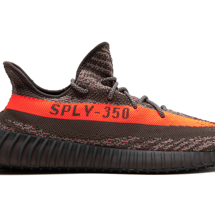Yeezy 350 „Carbon Beluga“