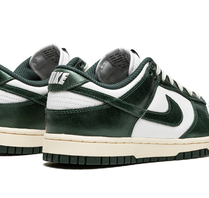 Nike Dunk Low WMNS "Vintage Green"